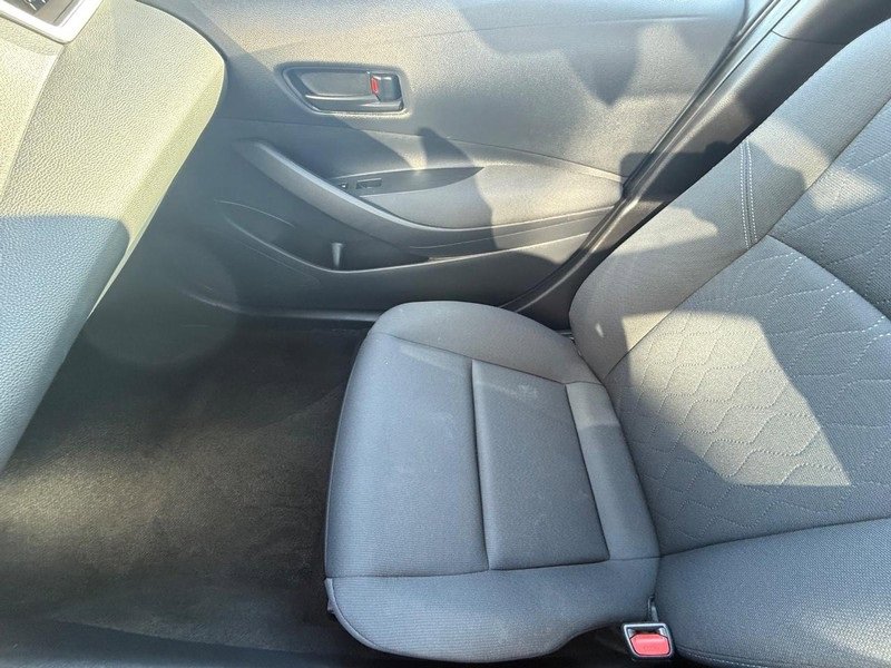 Used 2024 Toyota Corolla LE image 18
