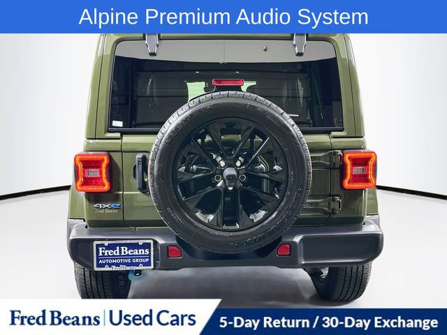 Used 2024 Jeep Wrangler Unlimited Sahara w/ Technology Group AWD/4WD image 7