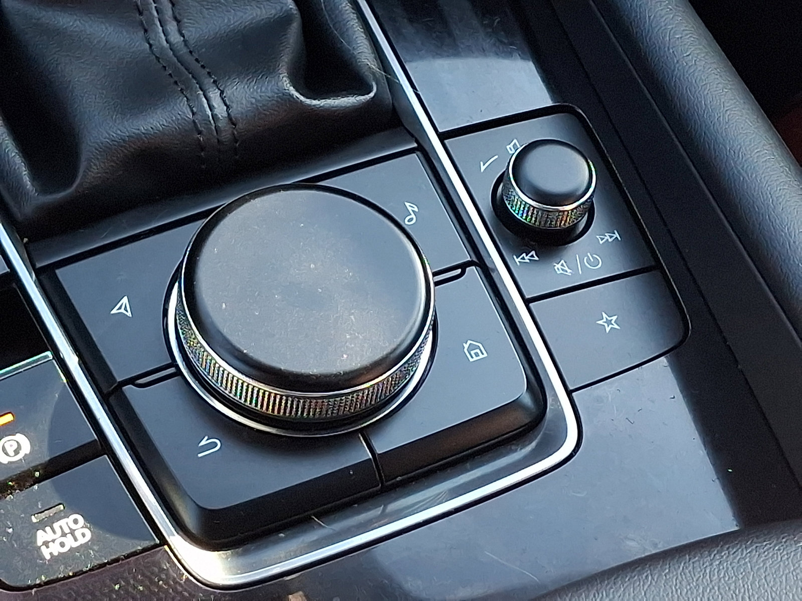 Used 2025 MAZDA MAZDA3 Carbon image 25