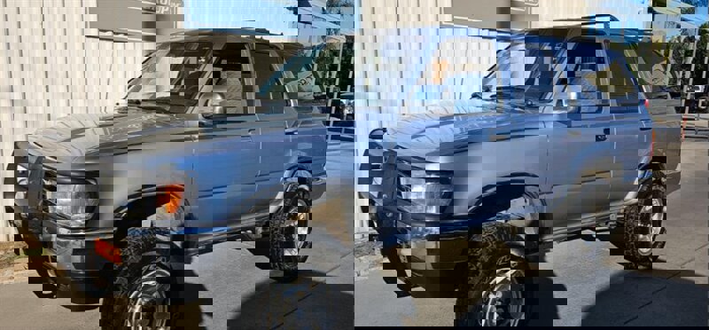 Used 1994 Toyota 4Runner SR5 image 1