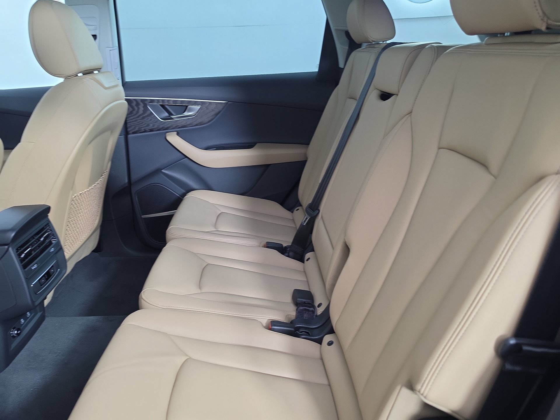 New 2026 Audi Q7 3.0T Premium AWD/4WD image 32