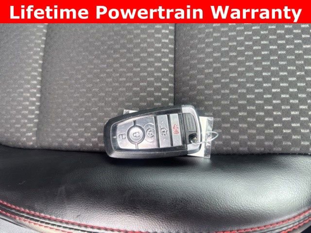 Used 2024 Ford Escape ST-Line AWD/4WD image 9