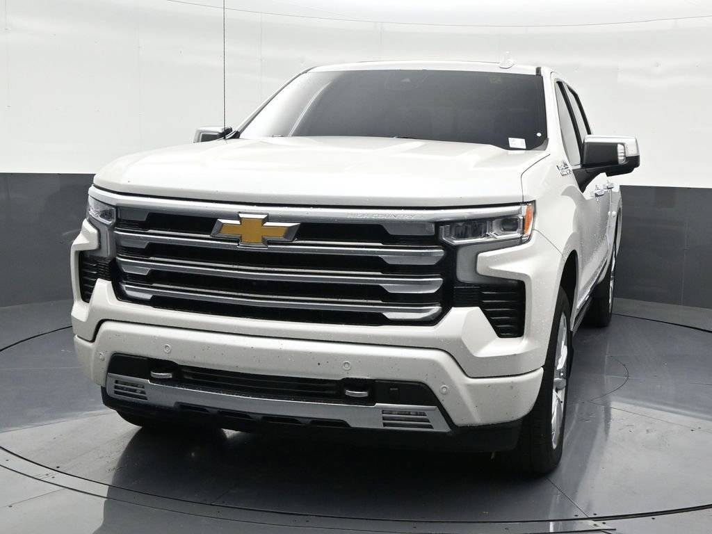 Used 2023 Chevrolet Silverado 1500 High Country w/ High Country Premium Package image 9