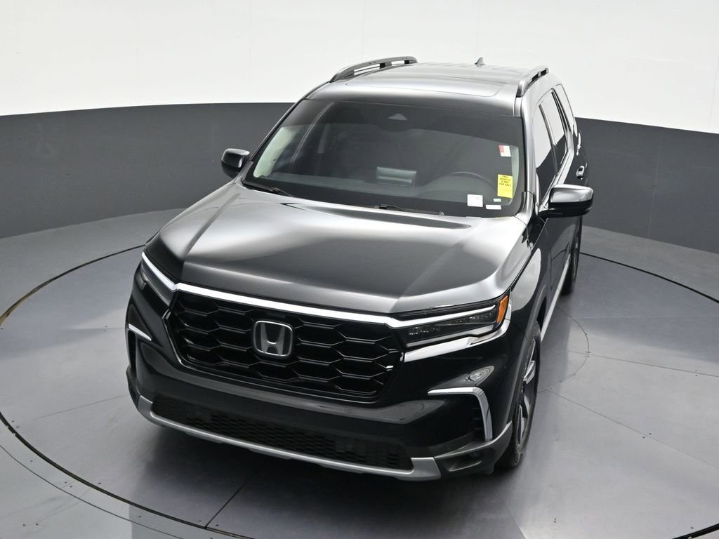 Used 2023 Honda Pilot Touring image 23