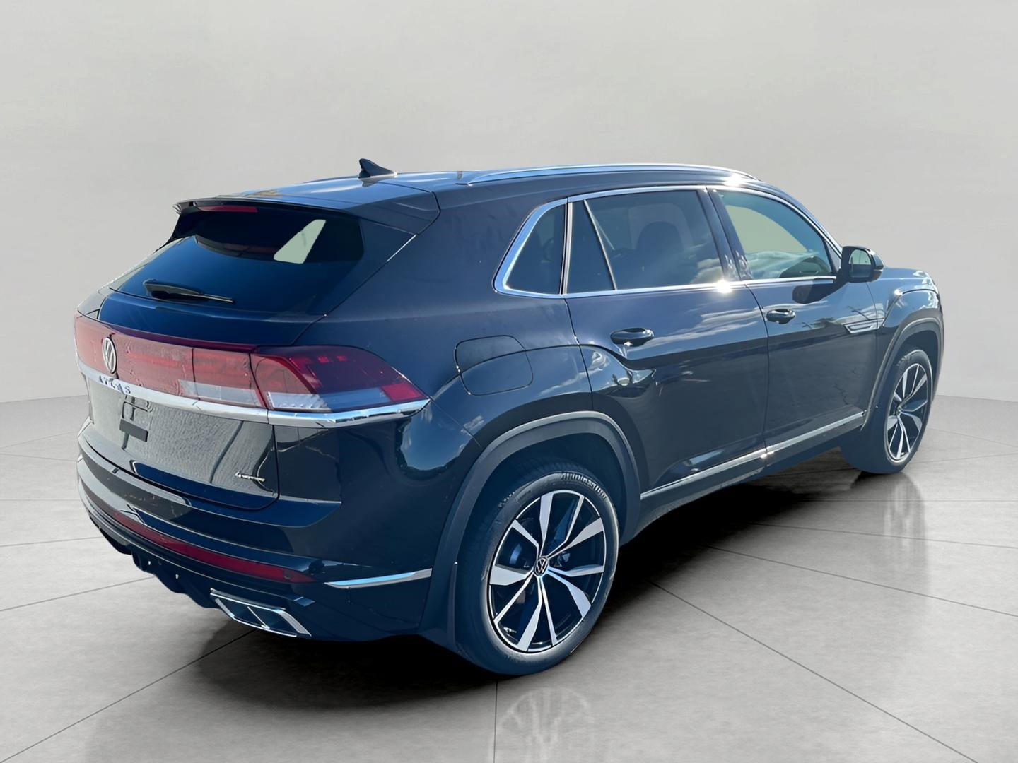 New 2026 Volkswagen Atlas Cross Sport SEL Premium R-Line image 7