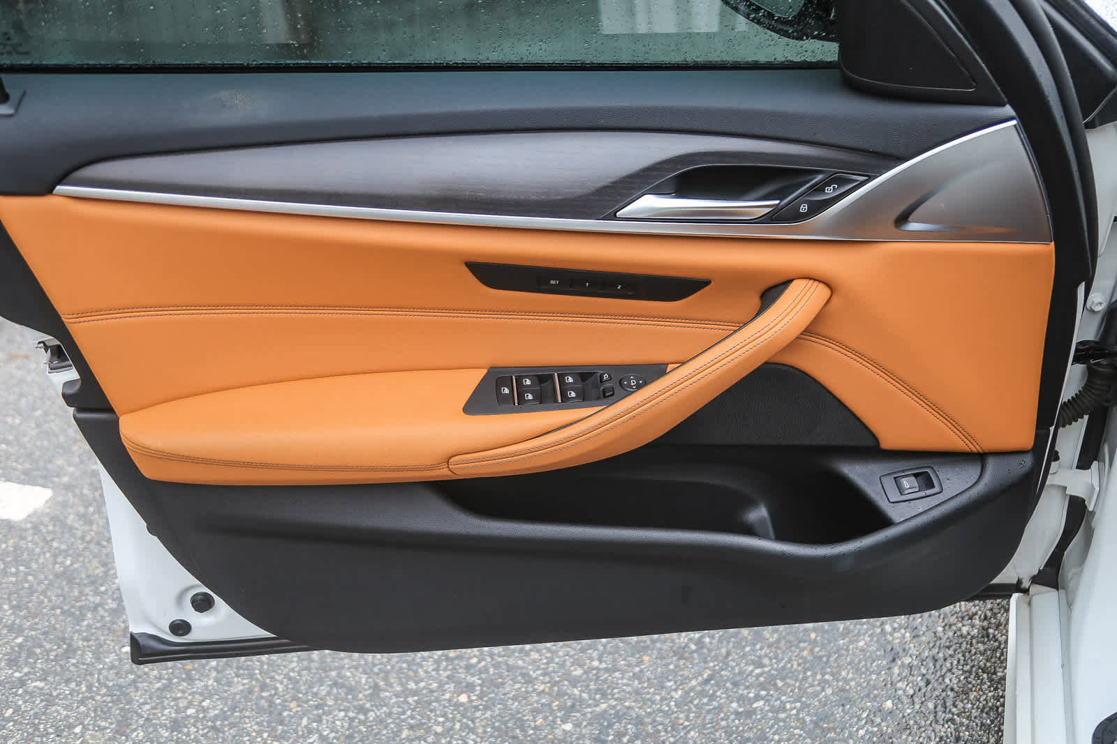 Certified 2023 BMW 540i w/ M Sport Package image 17