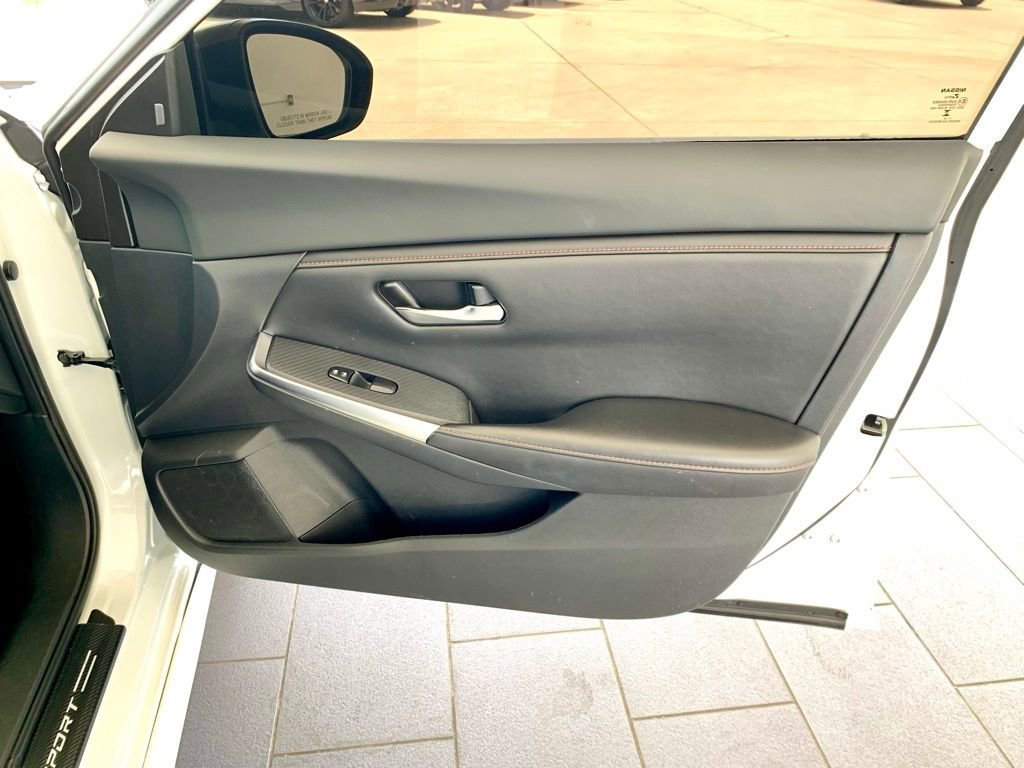 Used 2022 Nissan Sentra SR FWD image 25