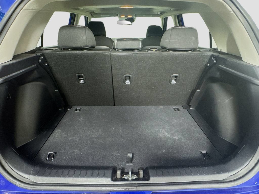 Certified 2025 Hyundai Venue SEL FWD image 26