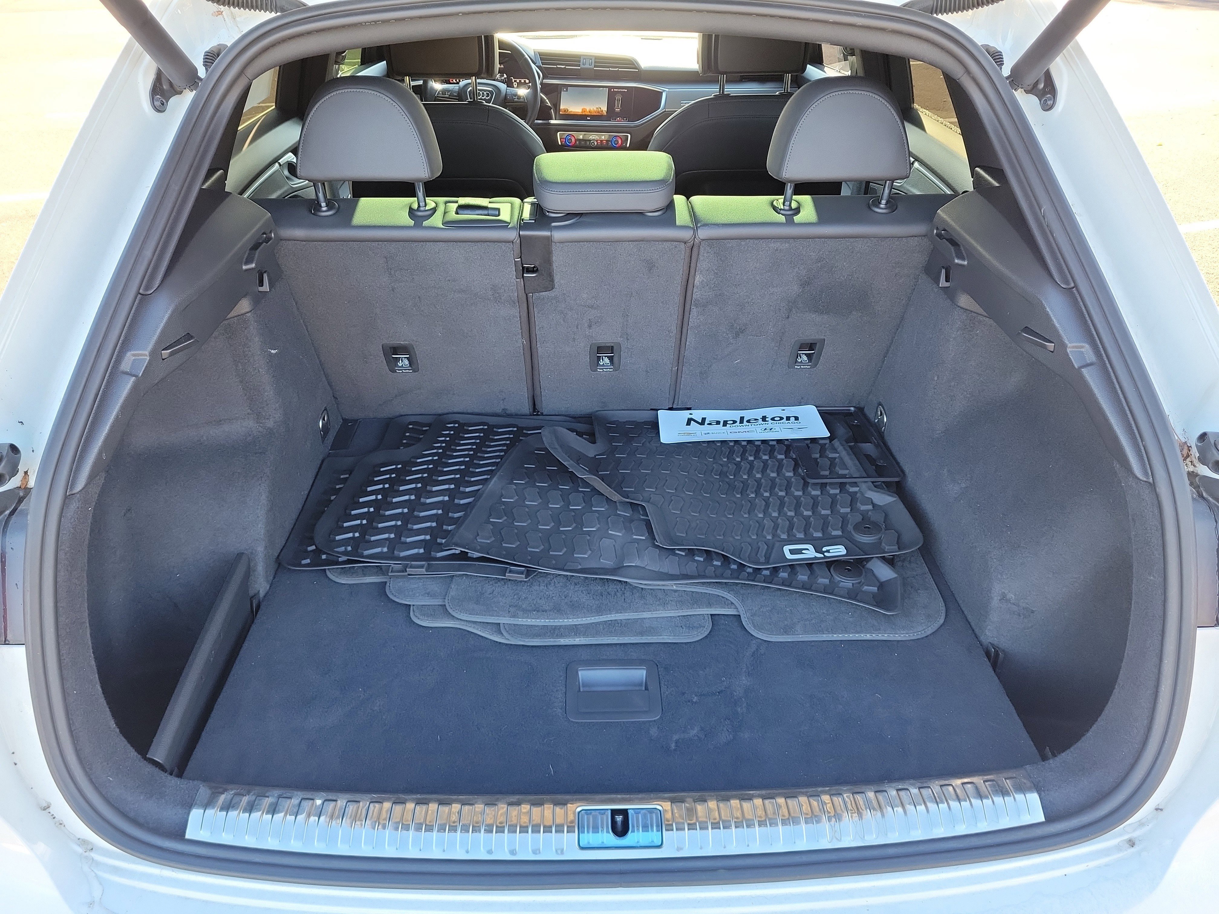 Used 2021 Audi Q3 2.0T Premium Plus w/ Premium Plus Package image 8