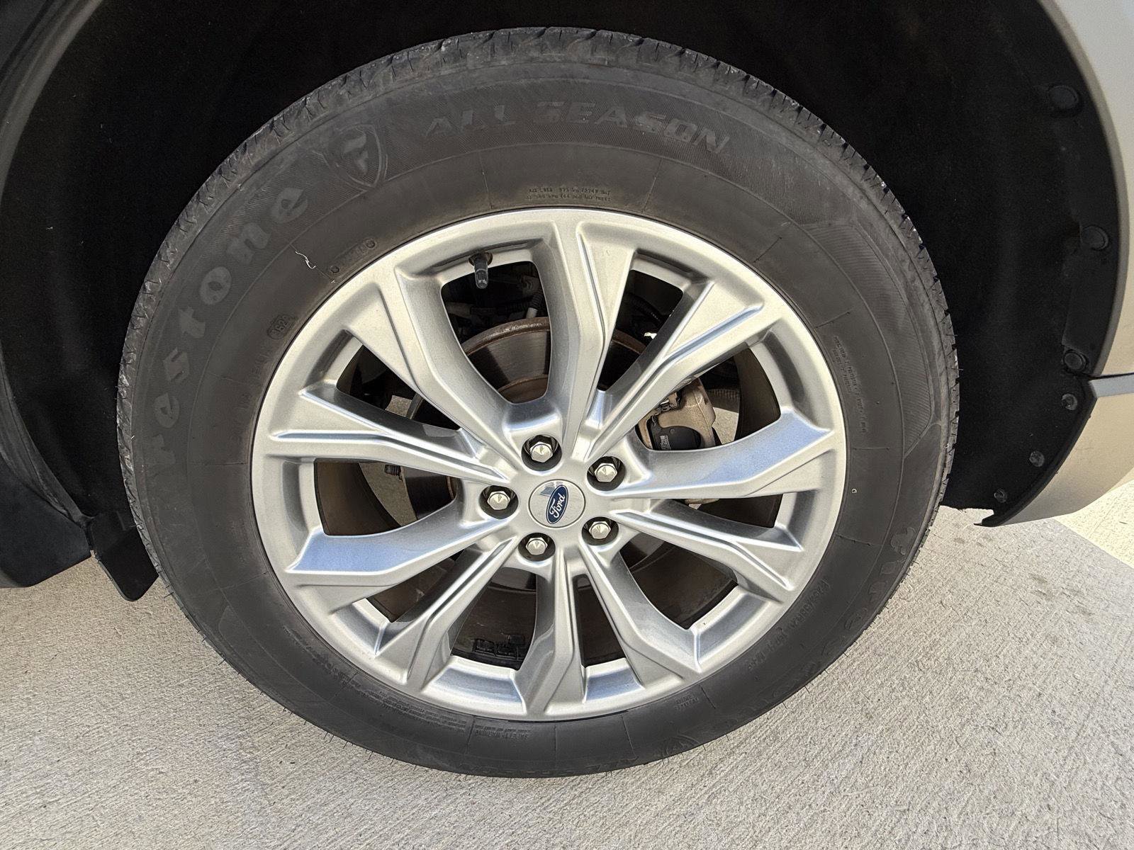 Used 2021 Ford Explorer XLT w/ Equipment Group 202A image 23