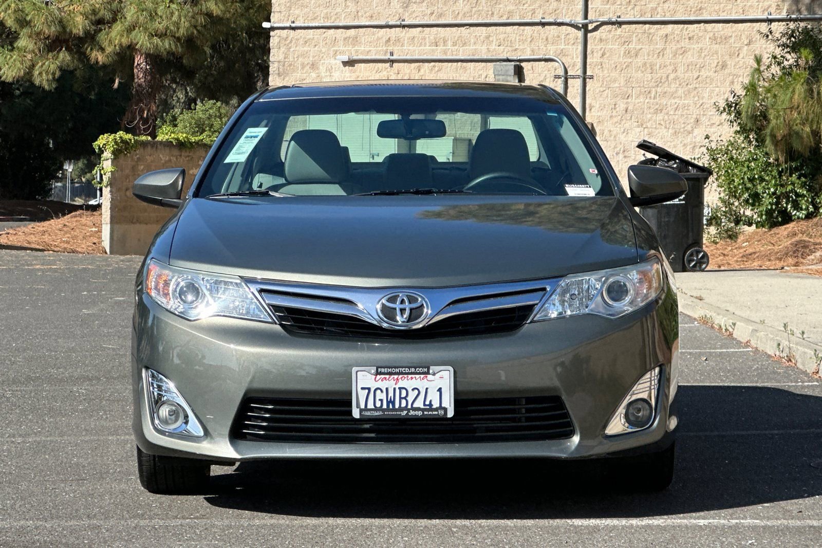 Used 2014 Toyota Camry XLE FWD image 8