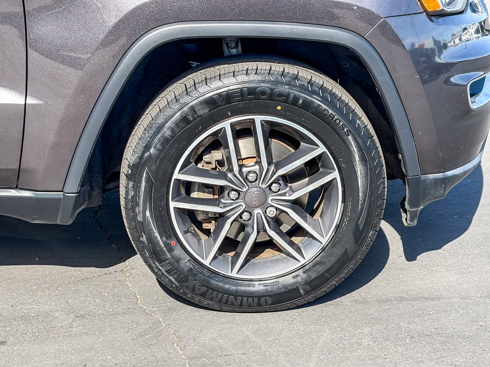 Used 2019 Jeep Grand Cherokee Limited image 9