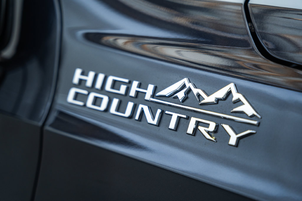 Used 2026 Chevrolet Tahoe High Country AWD/4WD image 16