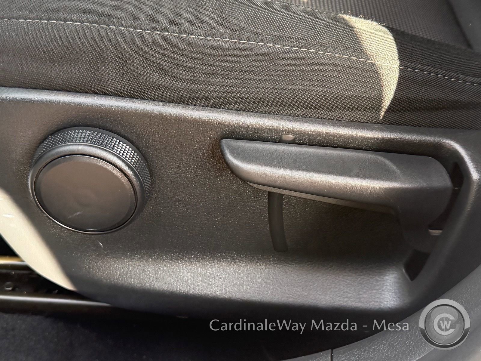 Used 2023 MAZDA CX-30 AWD 2.5 S image 12