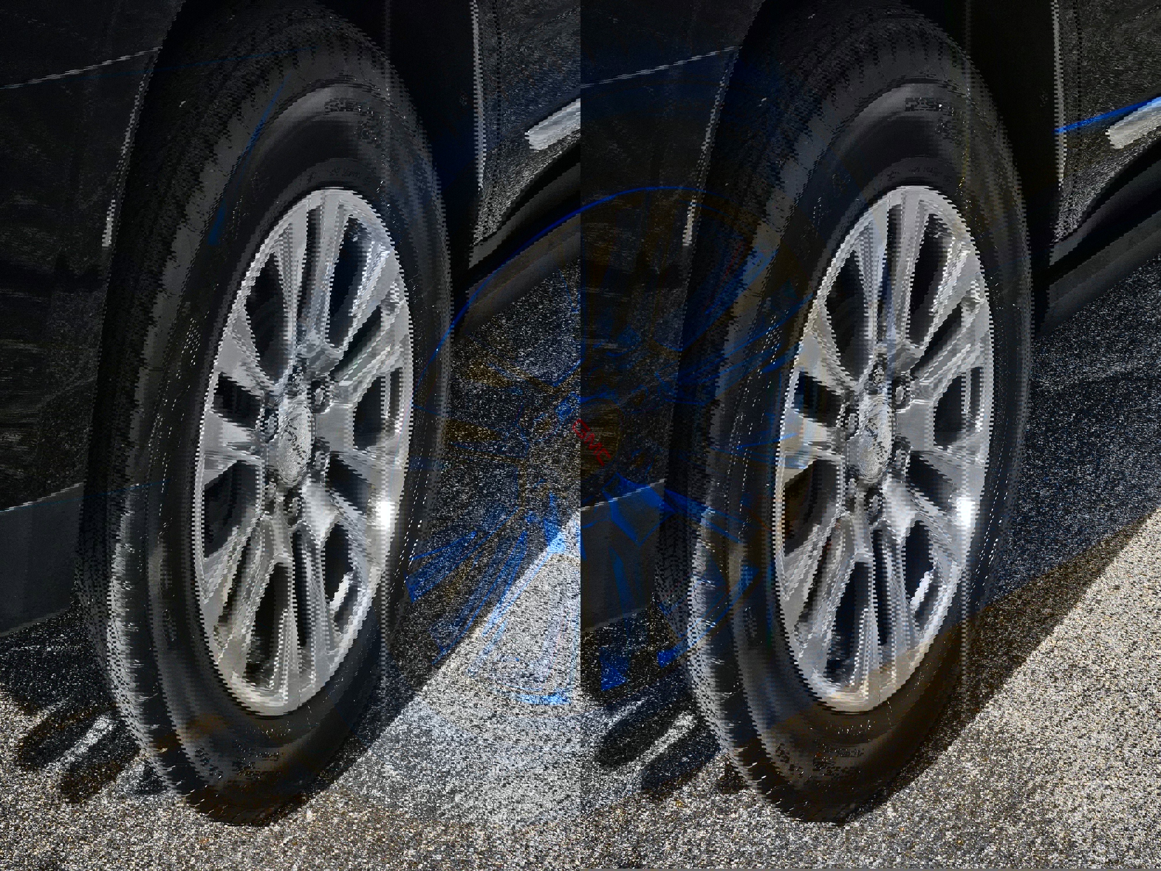 Used 2022 GMC Yukon Denali image 5