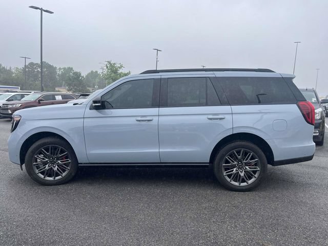 Used 2025 Ford Expedition Platinum w/ Stealth Performance Package AWD/4WD image 7
