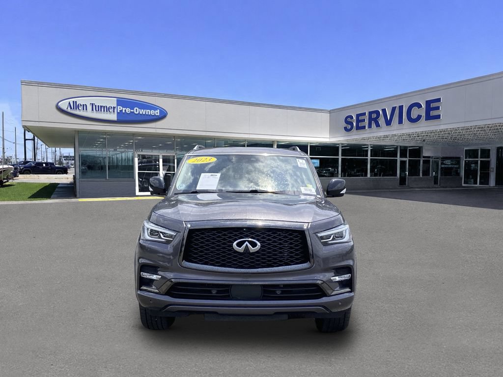 Used 2023 INFINITI QX80 Premium Select w/ Cargo Package AWD/4WD image 3