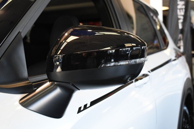 New 2026 Mitsubishi Outlander AWD image 11