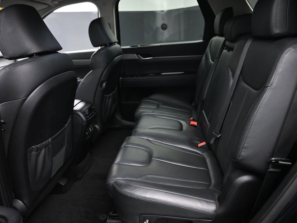 Used 2022 Hyundai Palisade SEL w/ 8P Bench Seat Package image 11