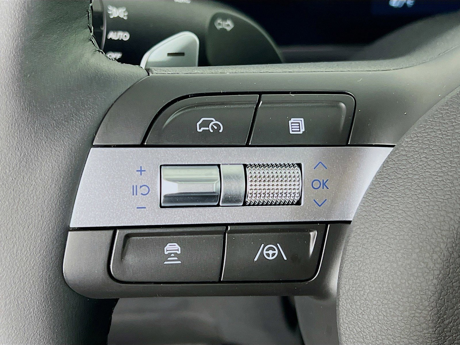 New 2026 Hyundai Santa Cruz XRT AWD/4WD image 15