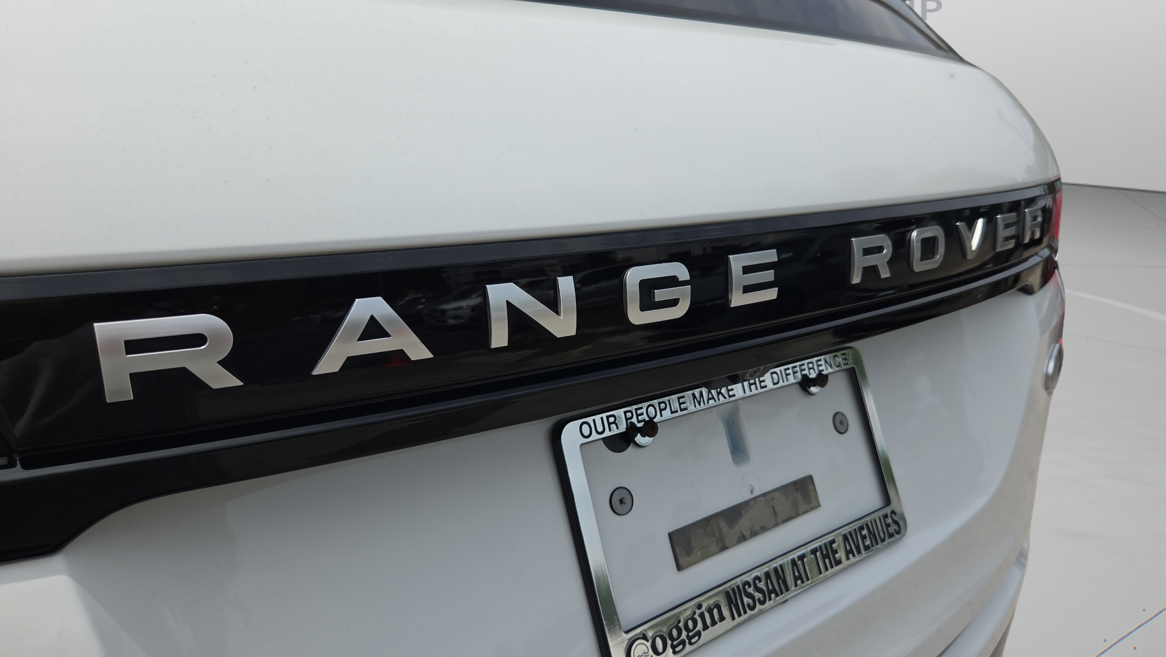 Used 2022 Land Rover Range Rover Evoque S AWD/4WD image 30