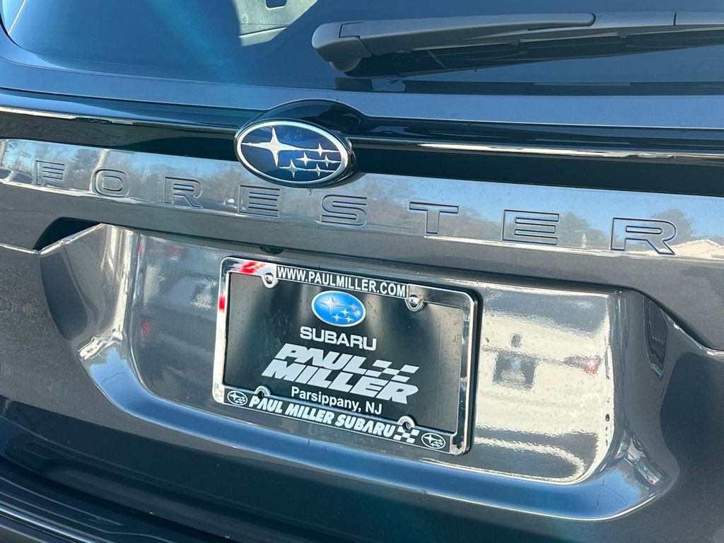 Certified 2025 Subaru Forester Premium image 27