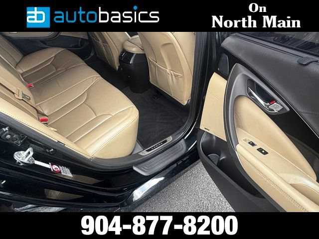 Used 2017 Hyundai Azera Limited FWD image 13