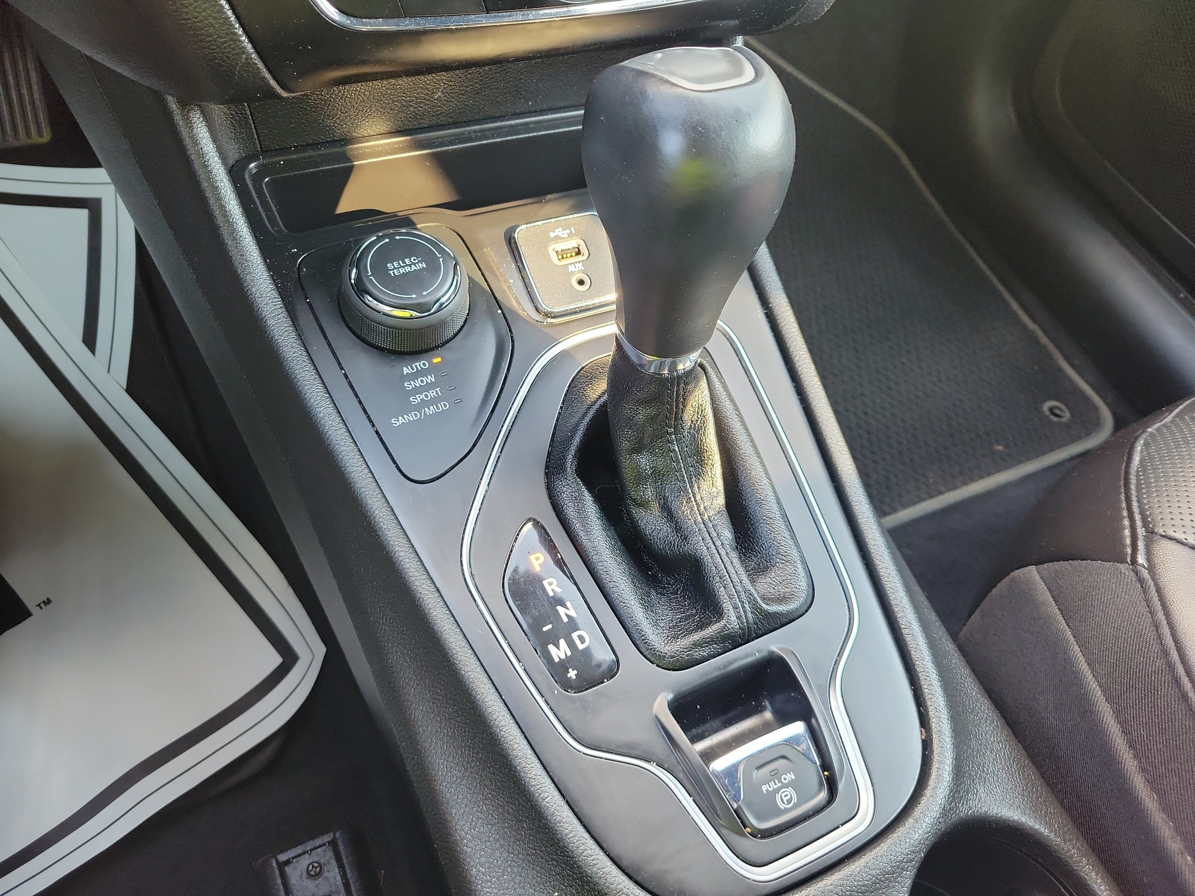 Used 2021 Jeep Cherokee Latitude Lux 80th Anniv w/ Quick Order Package 26U 80TH AWD/4WD image 24