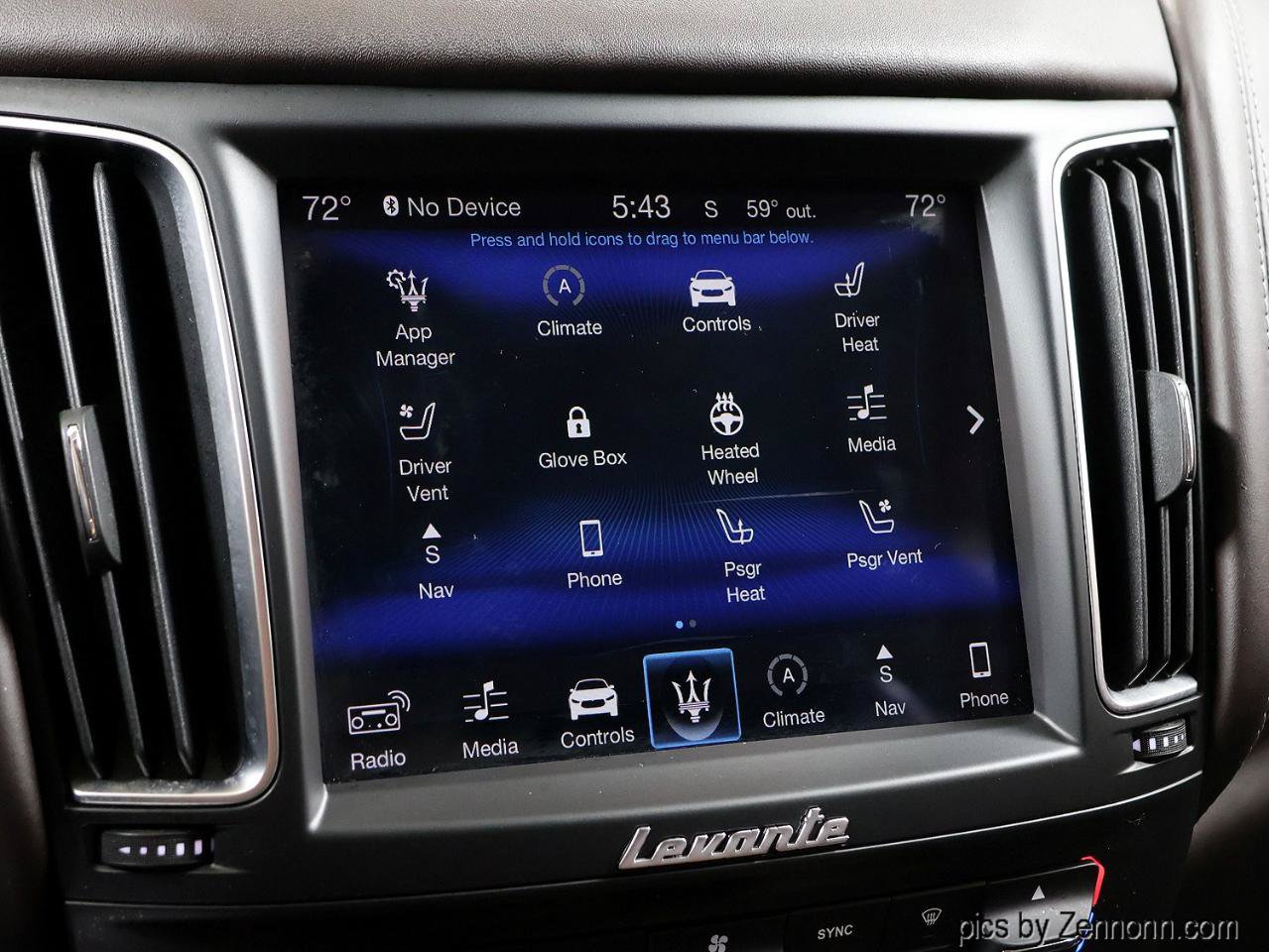 Used 2018 Maserati Levante GranLusso AWD/4WD image 21