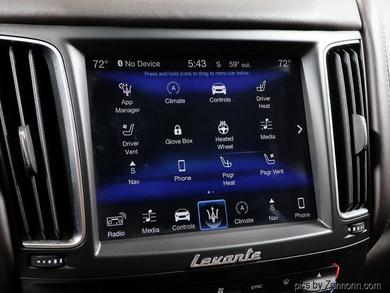 Used 2018 Maserati Levante GranLusso AWD/4WD image 21