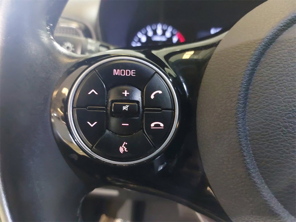 Used 2021 Kia Soul EX image 16
