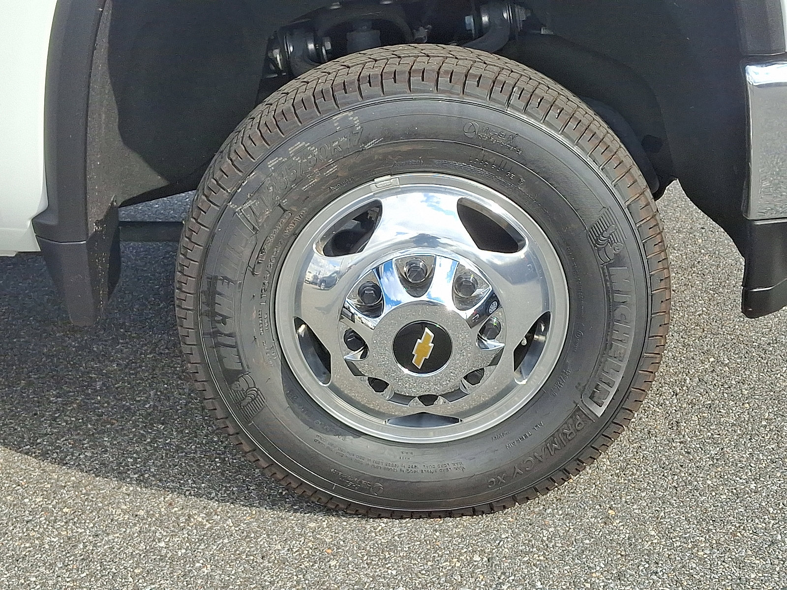 Certified 2023 Chevrolet Silverado 3500 LTZ w/ LTZ Plus Package image 8