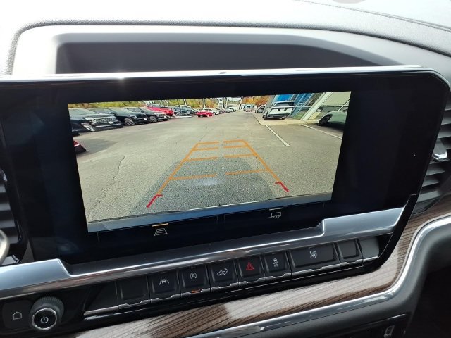 Used 2024 Chevrolet Silverado 1500 LT AWD/4WD image 19