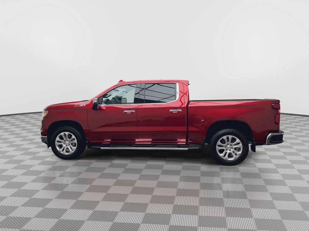 Certified 2024 Chevrolet Silverado 1500 LTZ AWD/4WD image 41