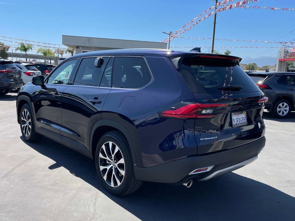 Used 2024 Toyota Grand Highlander AWD Hybrid image 6