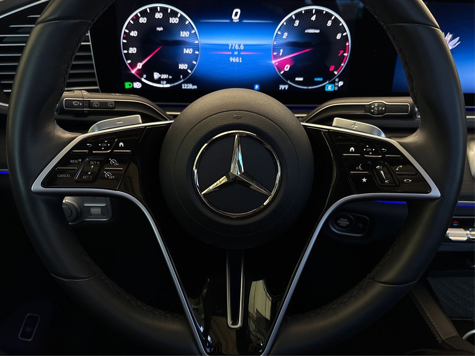 Used 2025 Mercedes-Benz GLE 350 4MATIC image 19