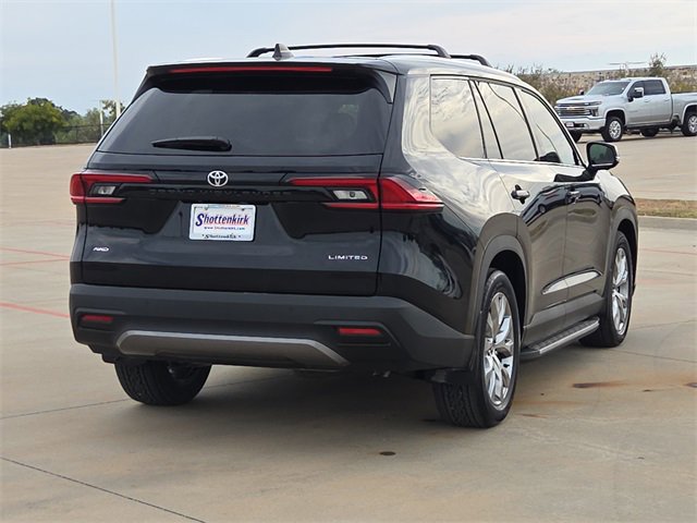 Used 2025 Toyota Grand Highlander AWD image 8