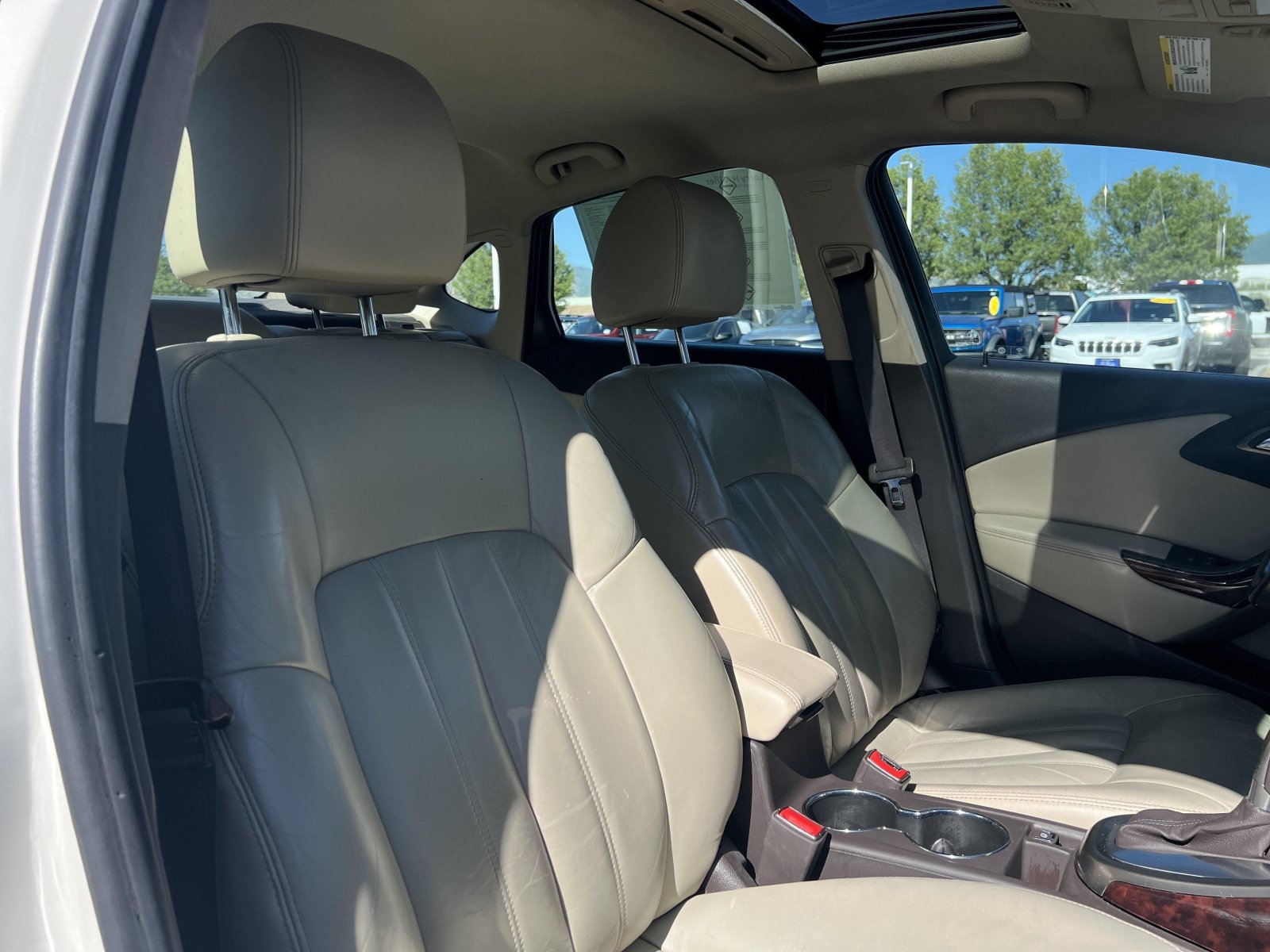 Used 2016 Buick Verano Leather w/ Experience Buick Package FWD image 28