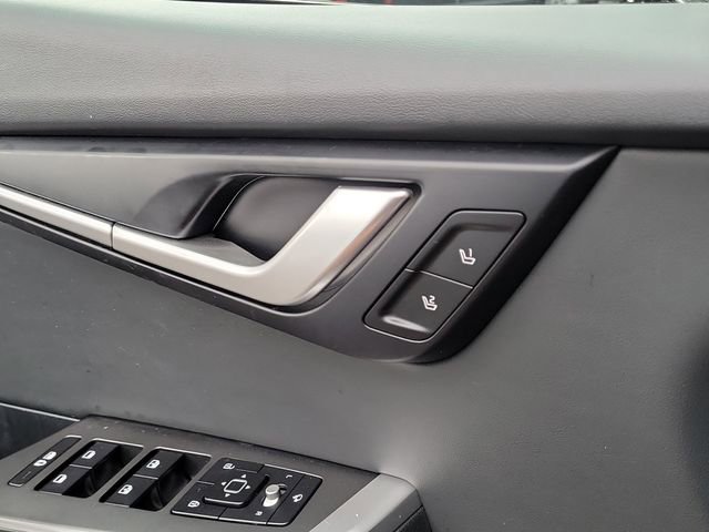 Used 2022 Kia EV6 Wind image 32