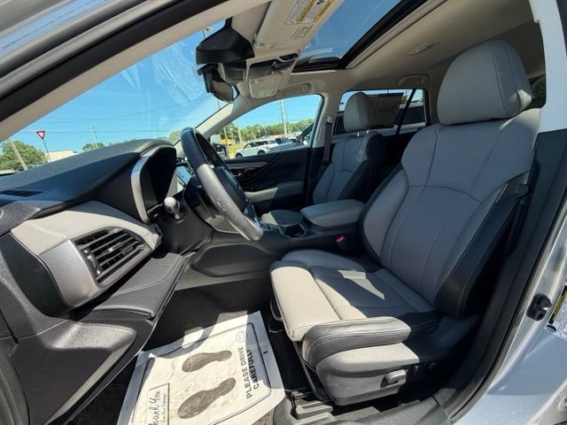 Used 2024 Subaru Outback Limited AWD/4WD image 12