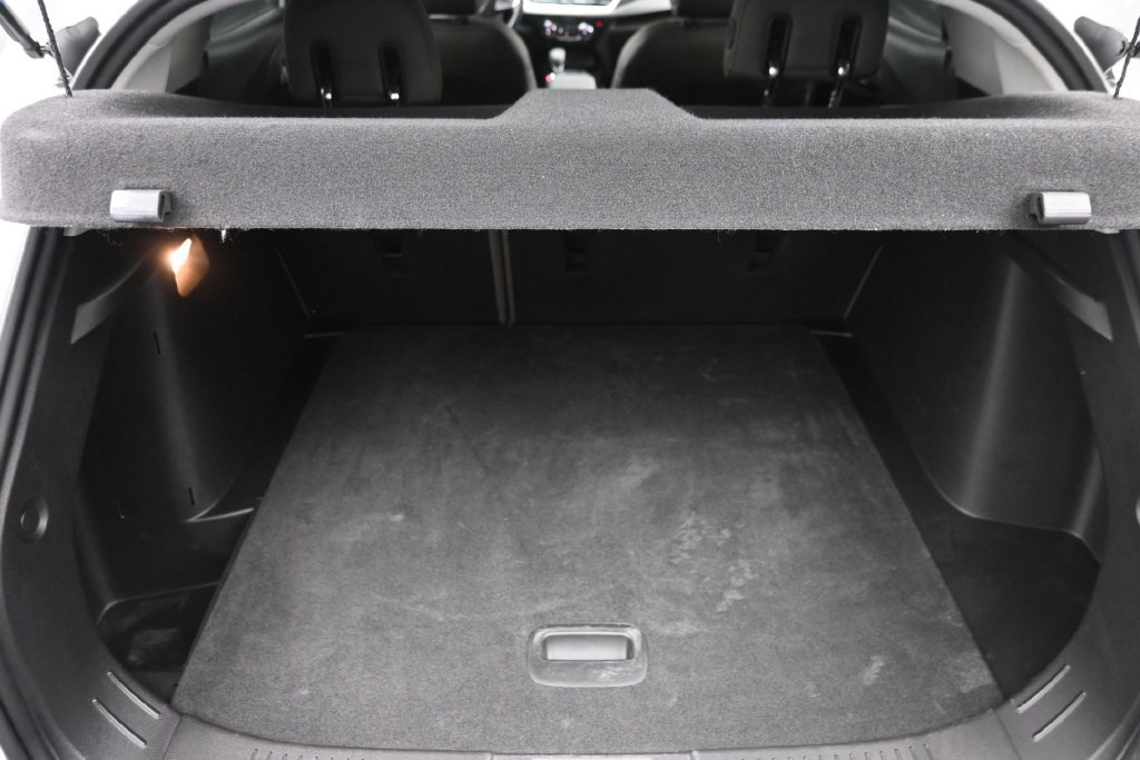Used 2024 Chevrolet Trax ACTIV w/ Sunroof Package FWD image 11