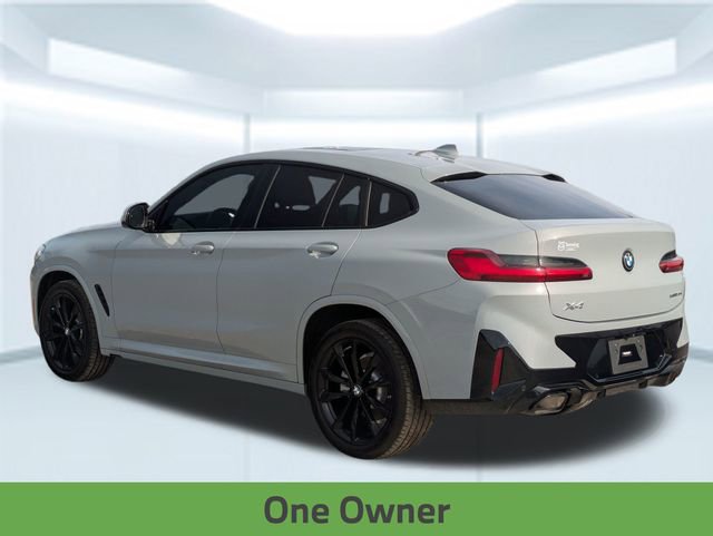 Used 2023 BMW X4 xDrive30i w/ M Sport Package image 4