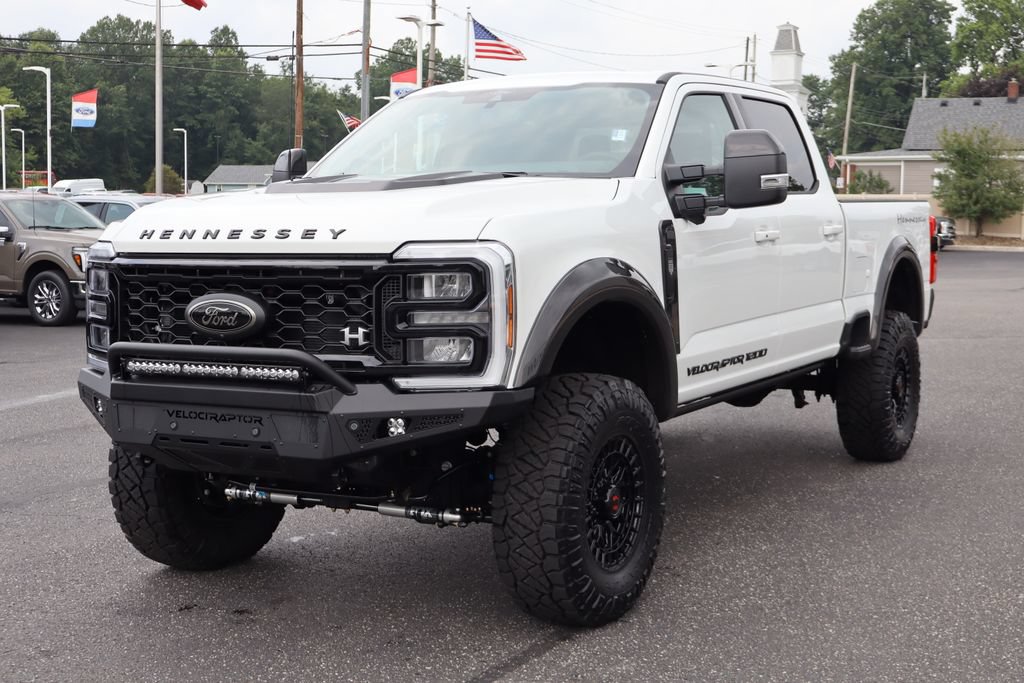 New 2026 Ford F250 Lariat w/ Black Appearance Package AWD/4WD image 16