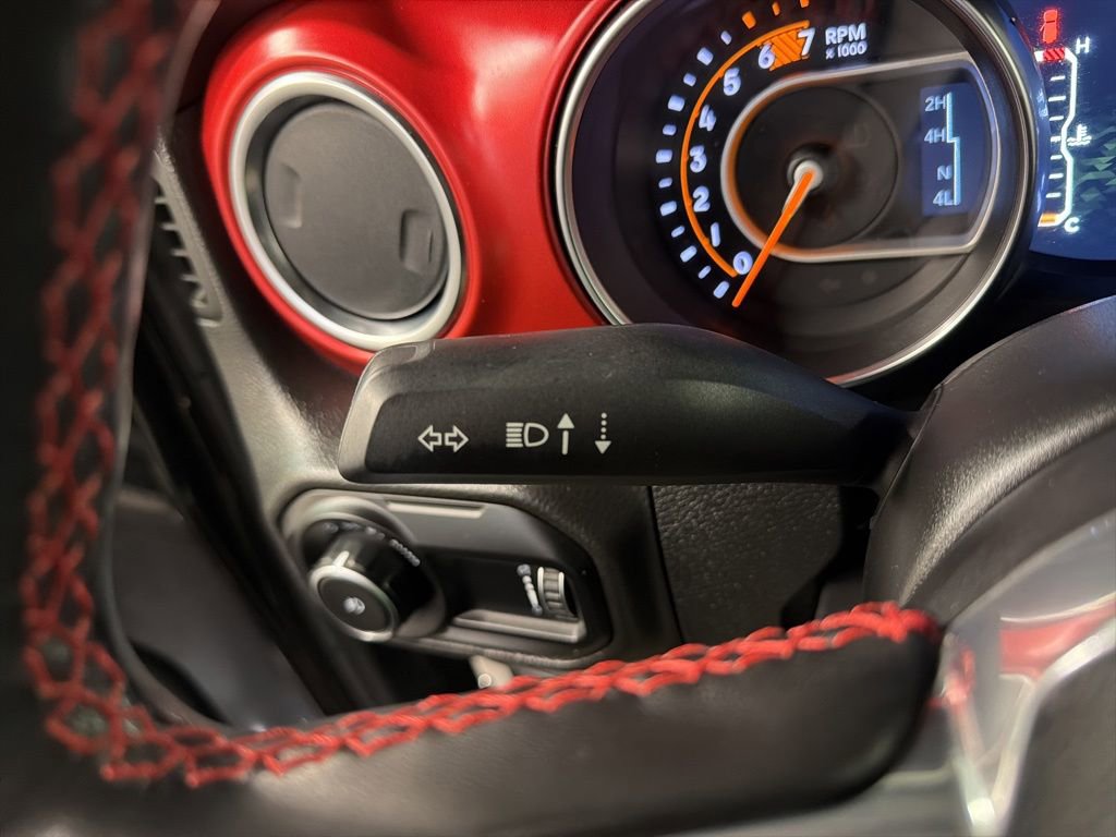 Used 2023 Jeep Wrangler Unlimited Rubicon w/ LED Lighting Group AWD/4WD image 21
