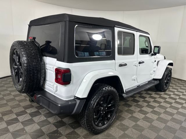 Used 2023 Jeep Wrangler Unlimited Sahara image 3