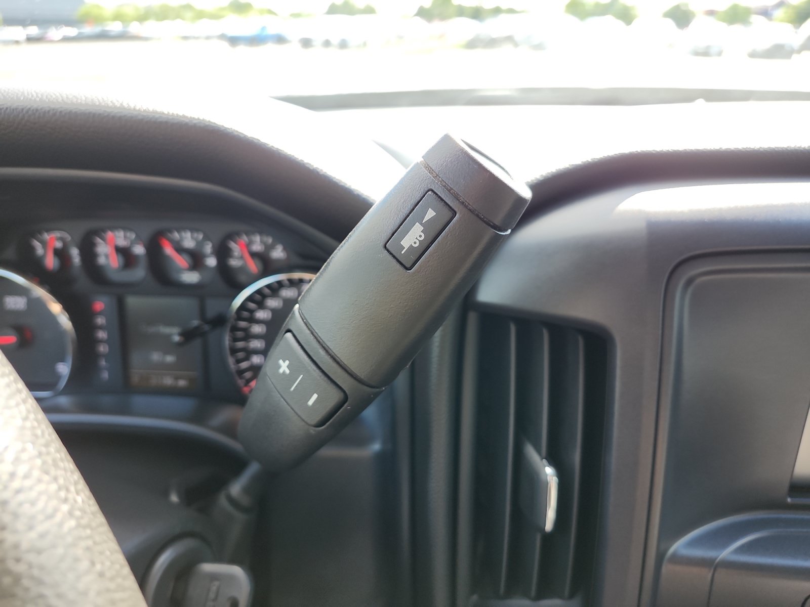 Used 2018 GMC Sierra 3500 4x4 Crew Cab w/ Sierra Convenience Package image 21
