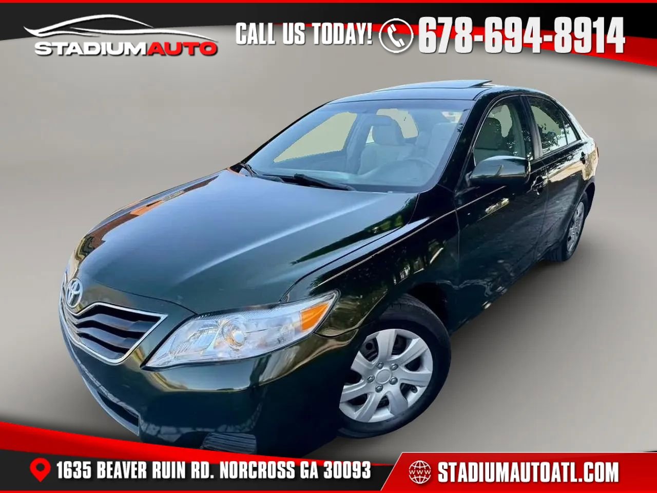 Used 2010 Toyota Camry LE FWD image 1