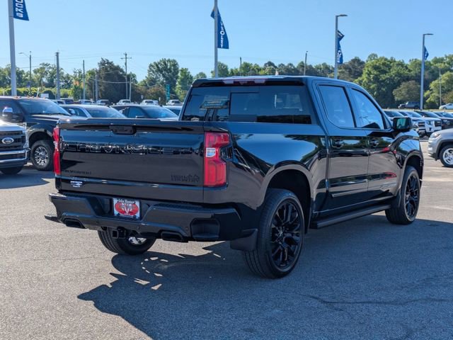 New 2026 Chevrolet Silverado 1500 High Country w/ Midnight Edition AWD/4WD image 3
