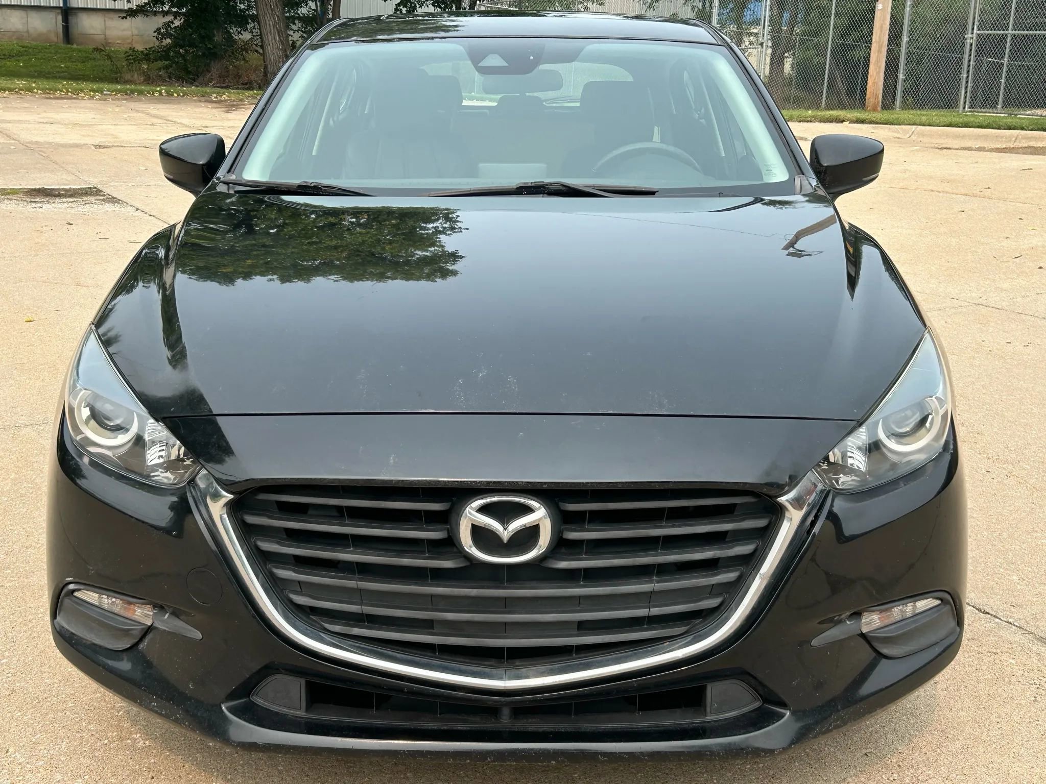 Used 2017 MAZDA MAZDA3 Touring image 4