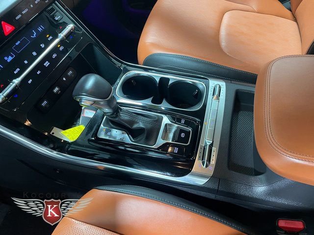 Used 2024 Kia Carnival SX image 18